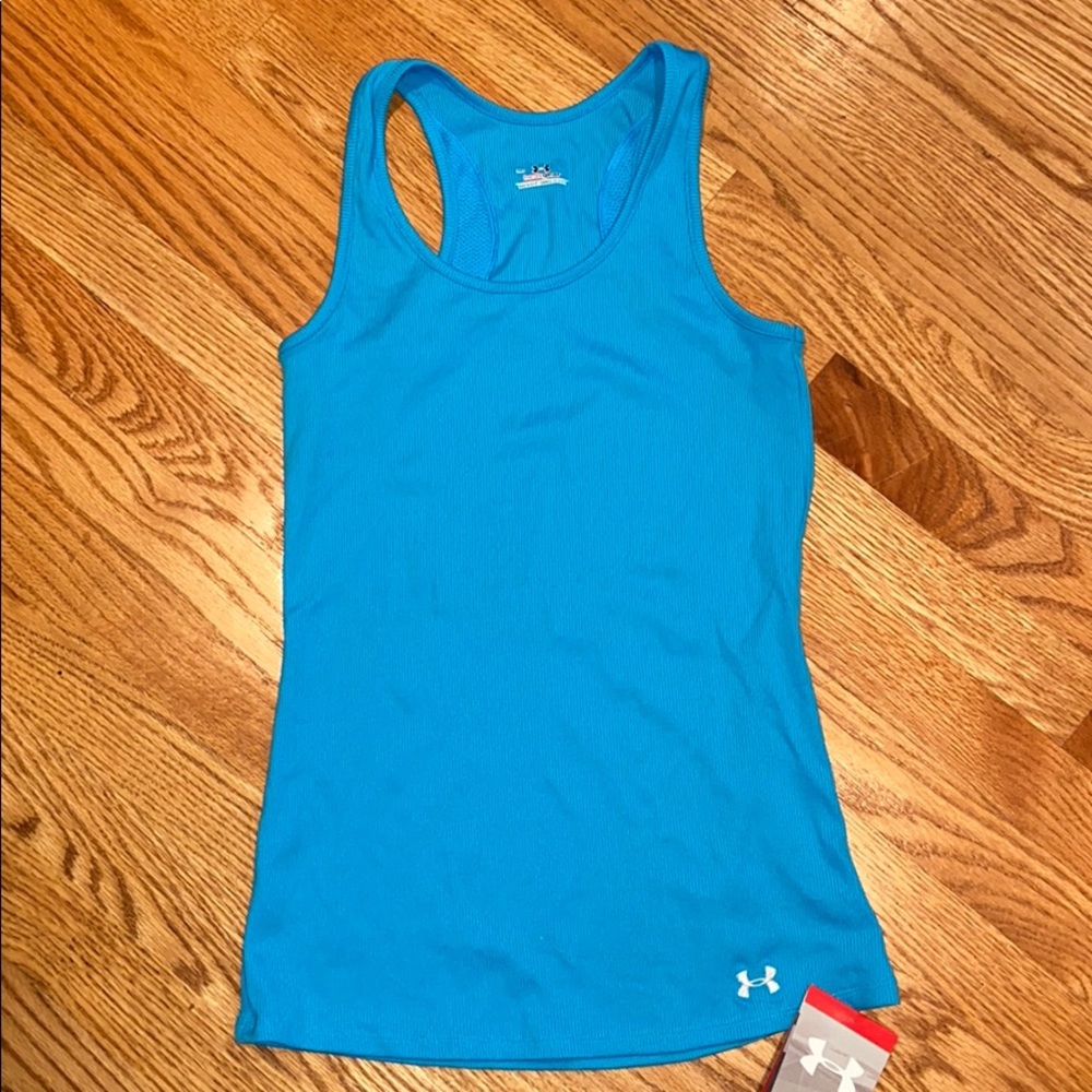 Under Armour fitted tank